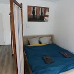 Studio 200 Meters From Central Station